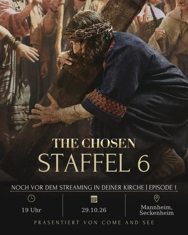 Filmplakat zu The Chosen Staffel 6: Jesus trägt das Kreuz durch eine Menschenmenge